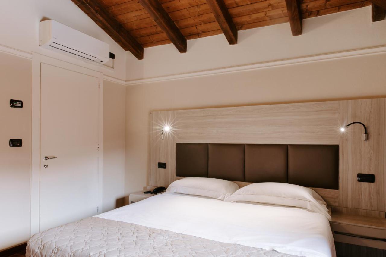 Country House Santa Maria Maddalena บูดริโอ ภายนอก รูปภาพ